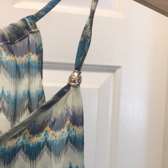 Sheer lightweight tank top - Picture 6 of 6